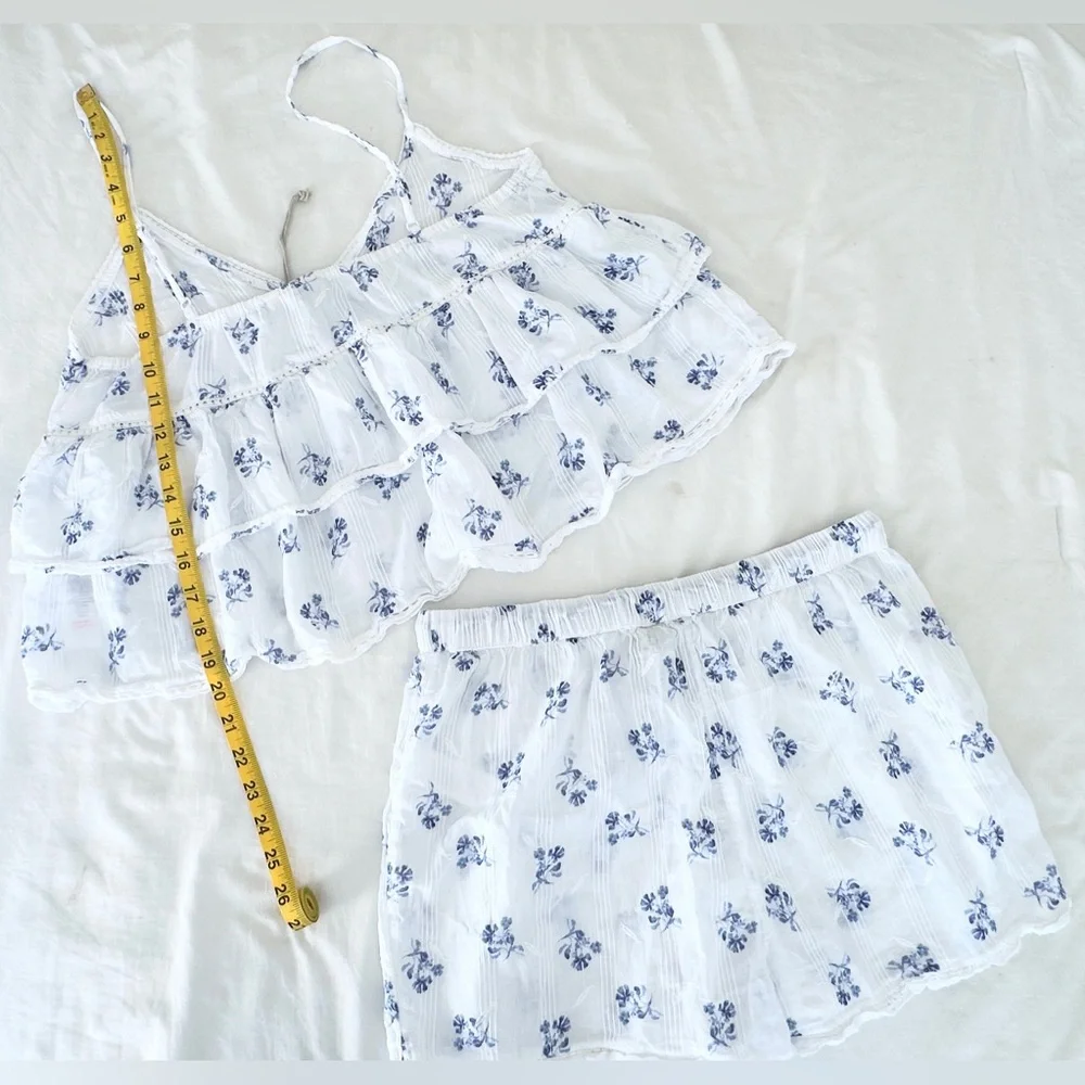 NWOT Joie Sleep Tank/Shorts Pajama Set - White/Blue Floral - Size M - Picture 8 of 11